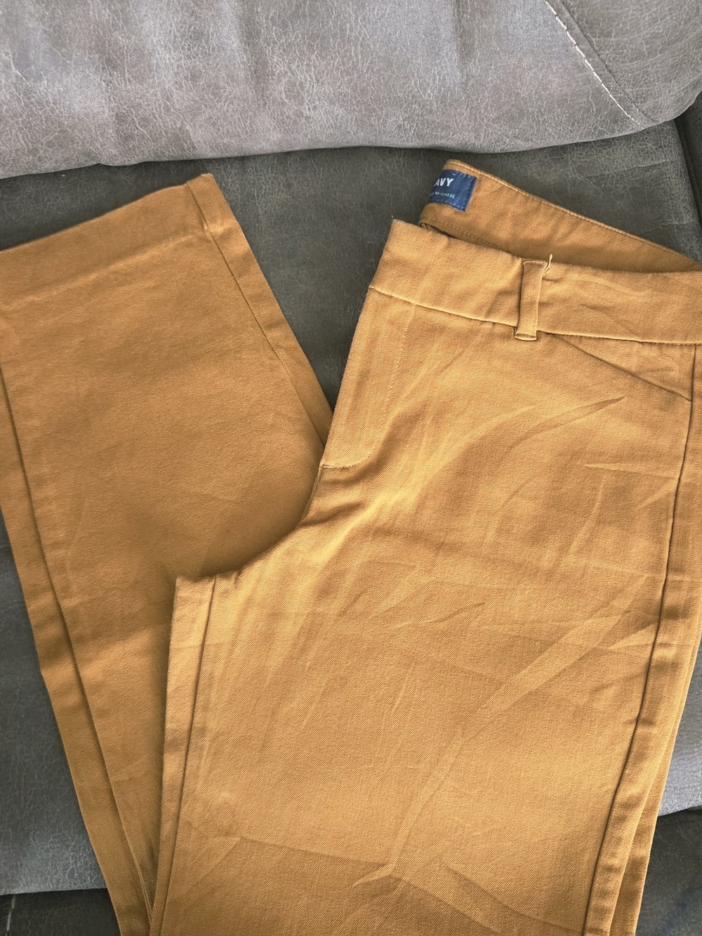 GAP Men's Chino Pants in Mustard Brown